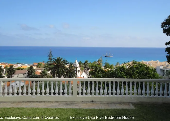 Dom wakacyjny First Balcony - *